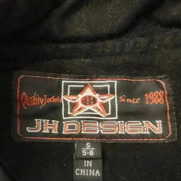 Black Jean Jacket - Picture 6 of 9